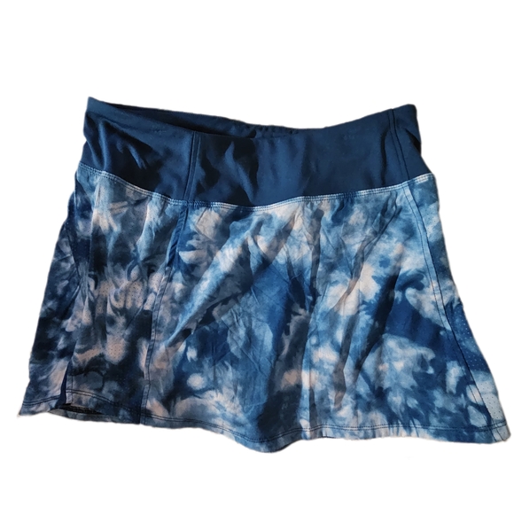 Champion Blue and White Tie-Dye Skirt With Built-in Shorts - Picture 6 of 6